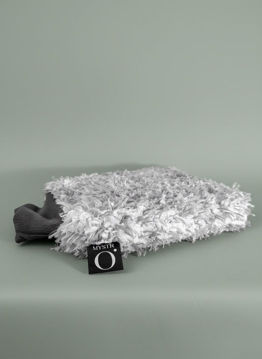 FINN BY MYSTR O – LUXURY MICROFIBRE DUSTING MITT FOR HOME & FURNITURE