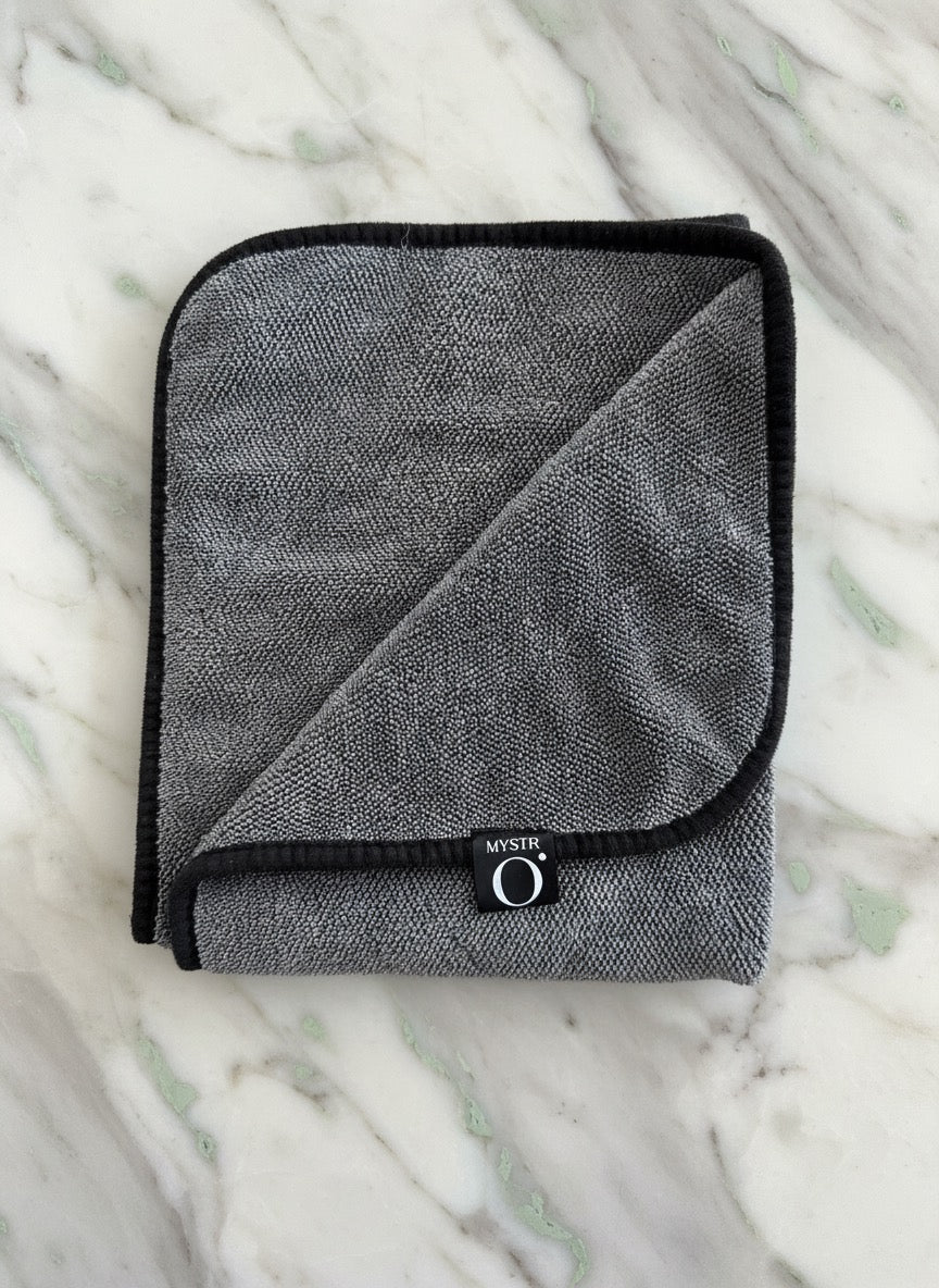 VAL BY MYSTR O – LUXURY MICROFIBRE ALL-PURPOSE CLEANING CLOTH FOR HOME, KITCHEN & BATHROOM