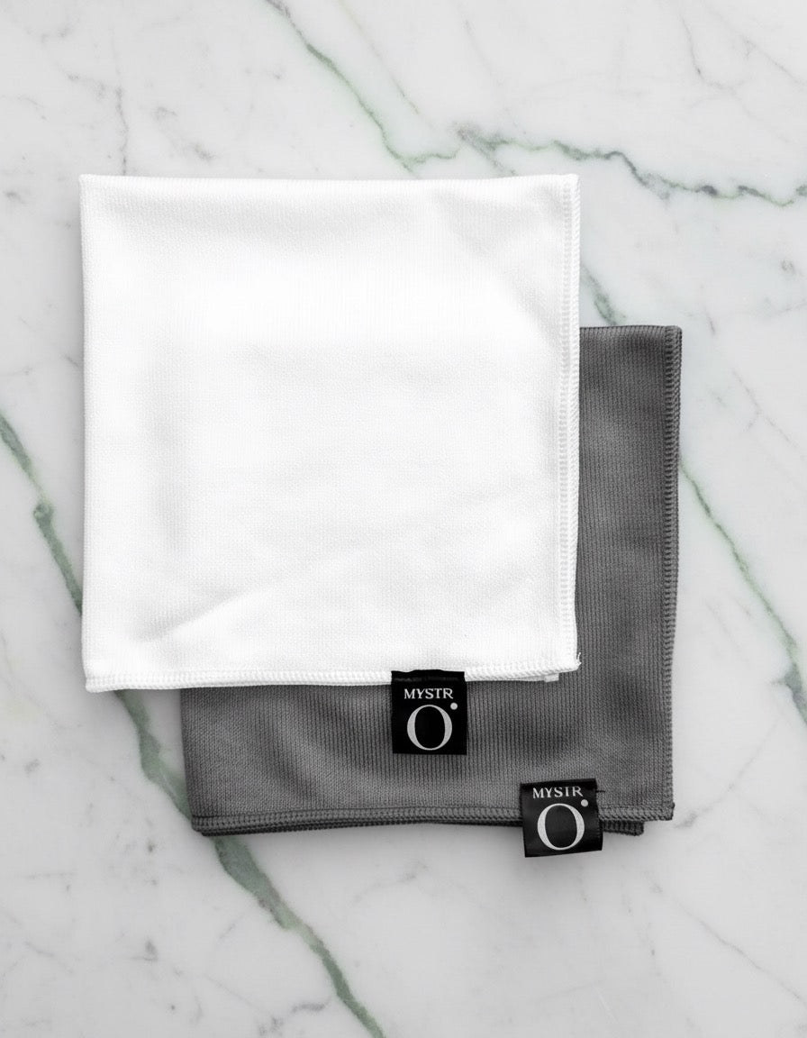 LUMI DUO BY MYSTR O – LUXURY MICROFIBRE GLASS CLEANING CLOTH FOR STREAK-FREE SHINE