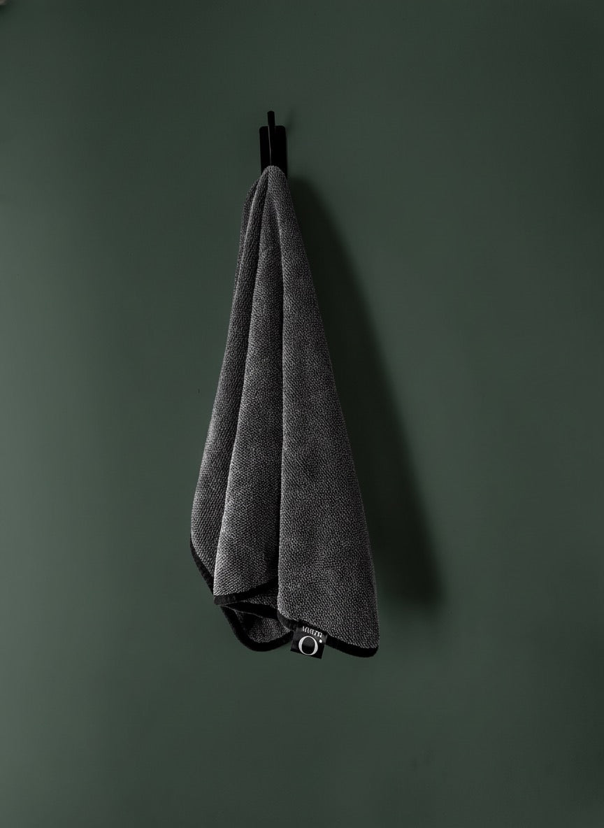 VAL BY MYSTR O – LUXURY MICROFIBRE ALL-PURPOSE CLEANING CLOTH FOR HOME, KITCHEN & BATHROOM